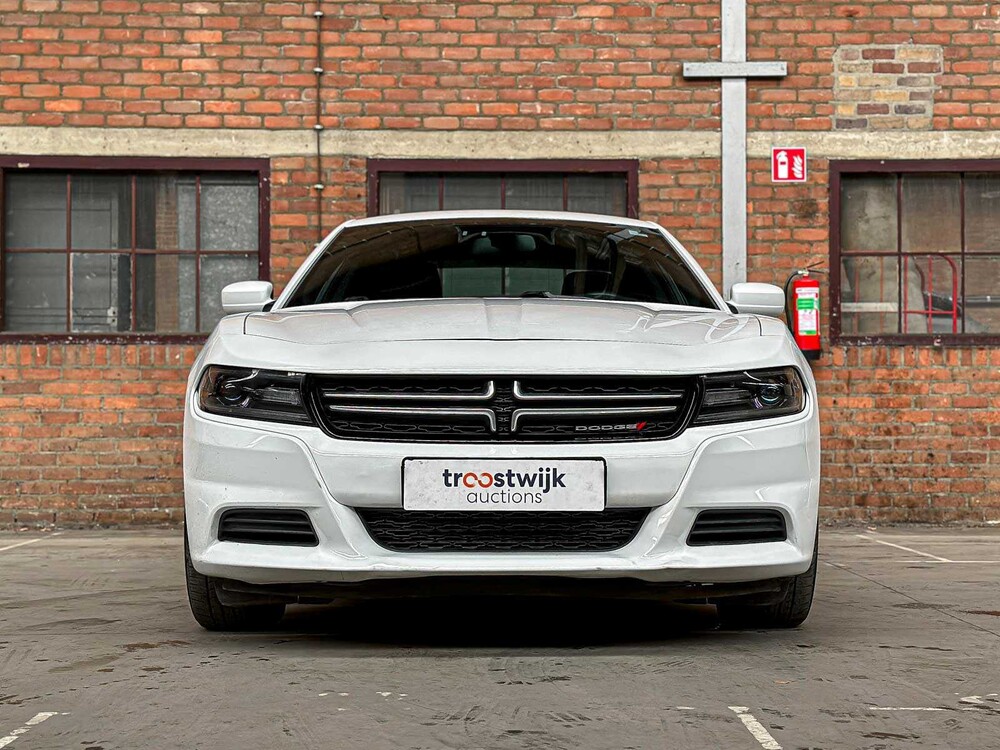 Dodge Charger SE 3.6 V6 292pk 2016