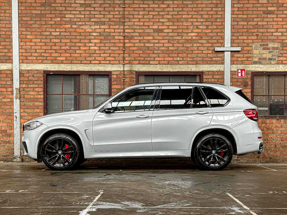 BMW X5 xDrive50i 4,4 V8 M-Sport High Executive F15 449 PS 2017, K-353-TD