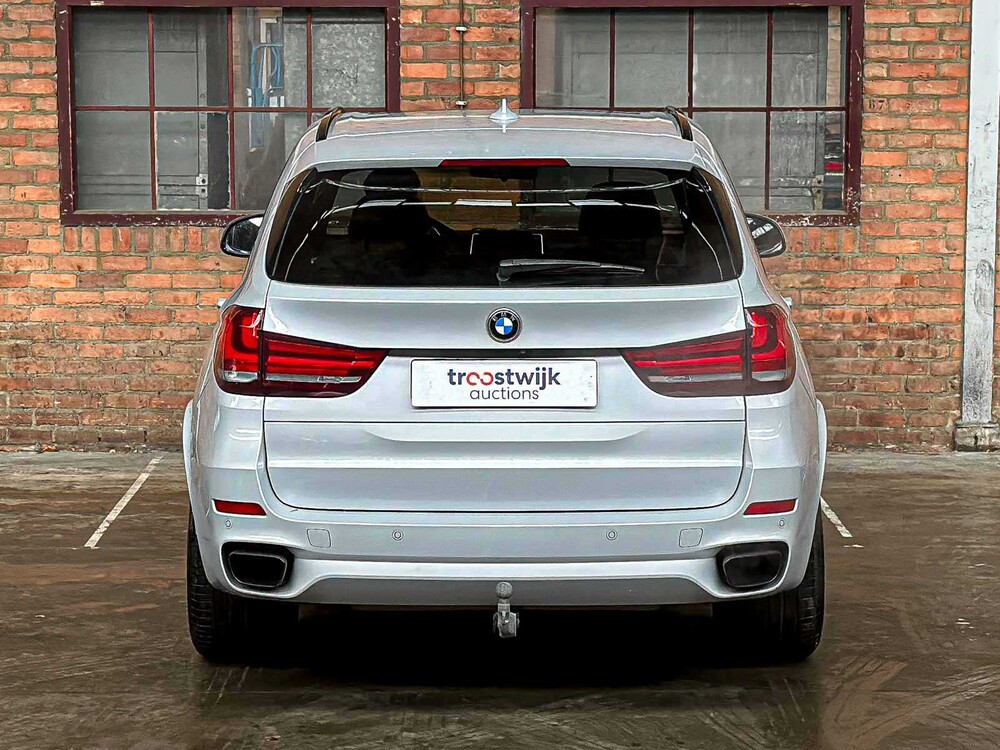 BMW X5 xDrive50i 4,4 V8 M-Sport High Executive F15 449 PS 2017, K-353-TD