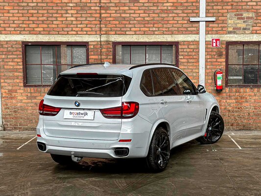 BMW X5 xDrive50i 4.4 V8 M-Sport High Executive F15 449pk 2017, K-353-TD
