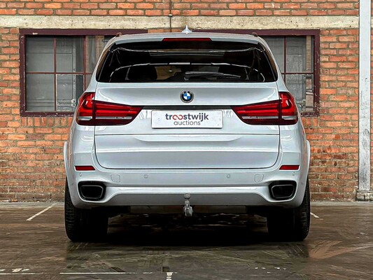 BMW X5 xDrive50i 4,4 V8 M-Sport High Executive F15 449 PS 2017, K-353-TD