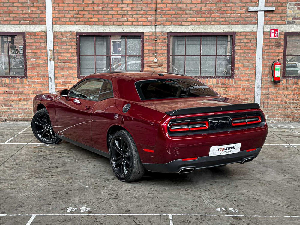 Dodge Challenger 3.6 V6 305pk 2018