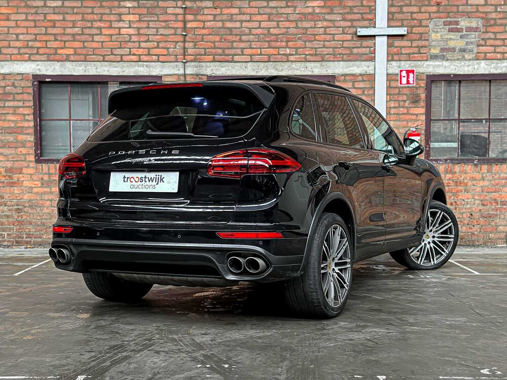 Porsche Cayenne S 3.6 V6 420pk 2014, K-204-BH