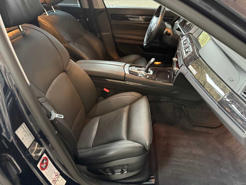 BMW ActiveHybrid7 F04 4.4 V8 465pk 2011, HZR-14-F