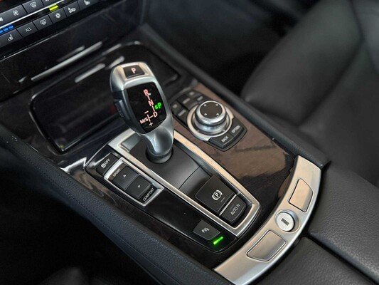 BMW ActiveHybrid7 F04 4.4 V8 465pk 2011, HZR-14-F