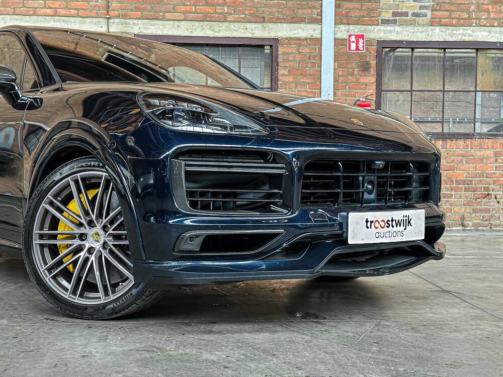 Porsche Cayenne Coupe Turbo S E-Hybrid 4.0 V8 -TECHART CARBON- 680pk 2020 (Origineel-NL), J-707-RT