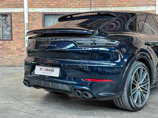 Porsche Cayenne Coupe Turbo S E-Hybrid 4.0 V8 -TECHART CARBON- 680pk 2020 (Origineel-NL), J-707-RT