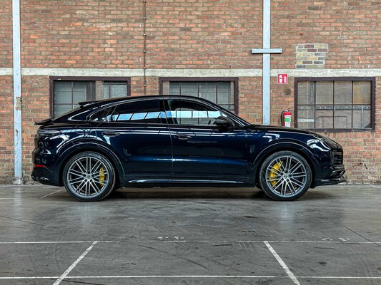 Porsche Cayenne Coupe Turbo S E-Hybrid 4.0 V8 -TECHART CARBON- 680pk 2020 (Origineel-NL), J-707-RT