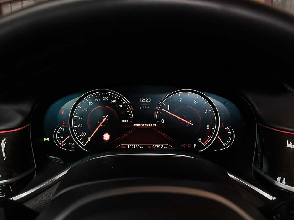 BMW 750d xDrive 400pk 2021 7-serie G11
