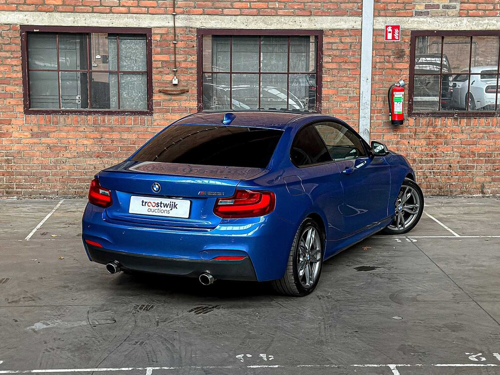 BMW M235i F22 N55 326hp 2016 (97,000km) 2-series Coupé 