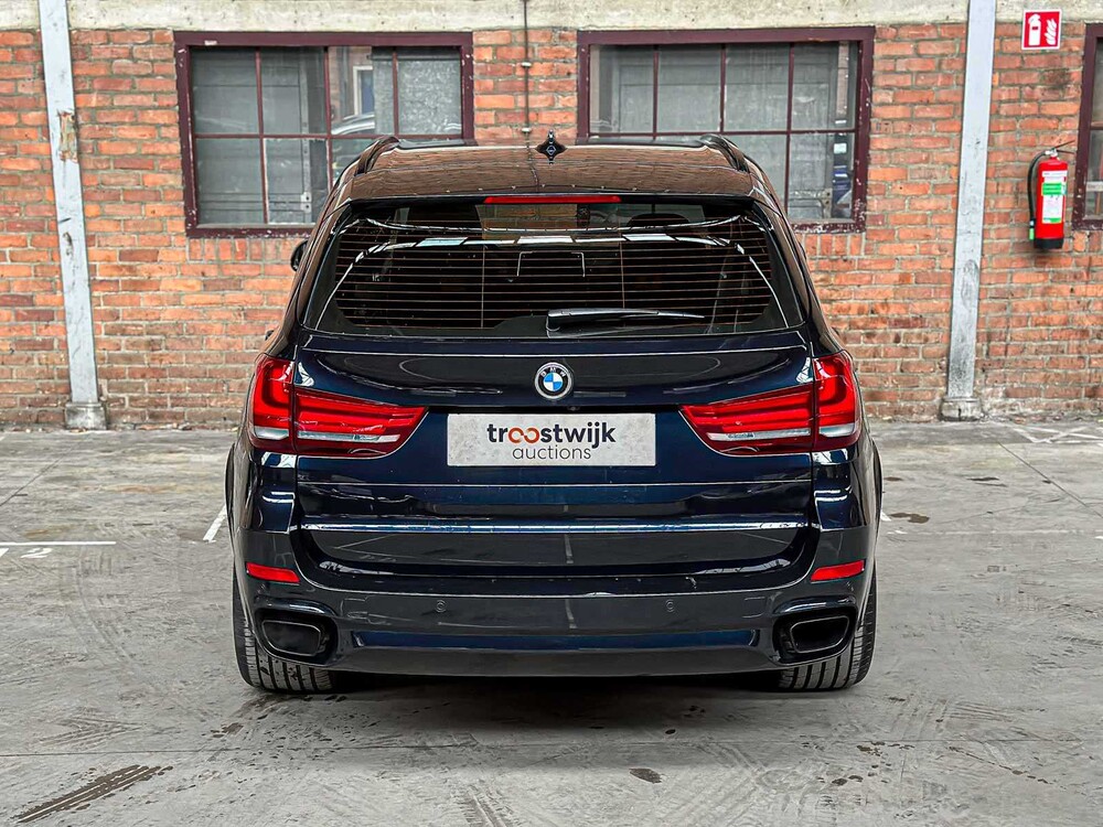 BMW X5 xDrive50i High Executive 4,4 V8 449 PS 2016 (Original-NL), KP-686-H