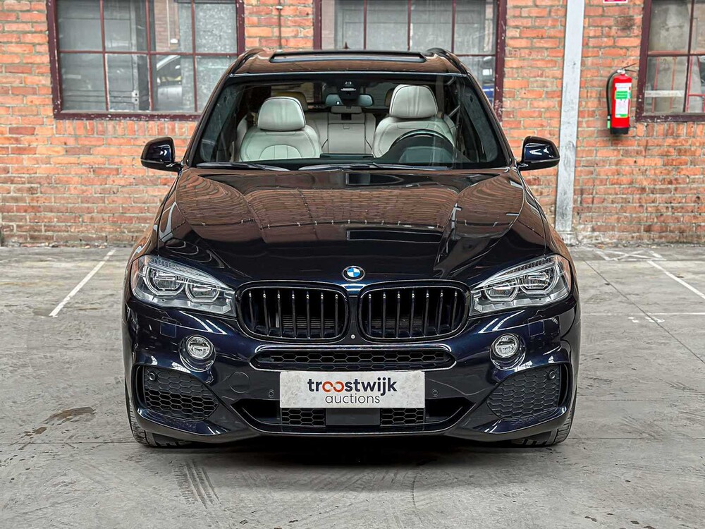 BMW X5 xDrive50i High Executive 4.4 V8 449pk 2016 (Origineel-NL), KP-686-H