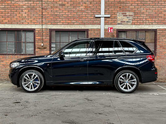 BMW X5 xDrive50i High Executive 4.4 V8 449pk 2016 (Origineel-NL), KP-686-H