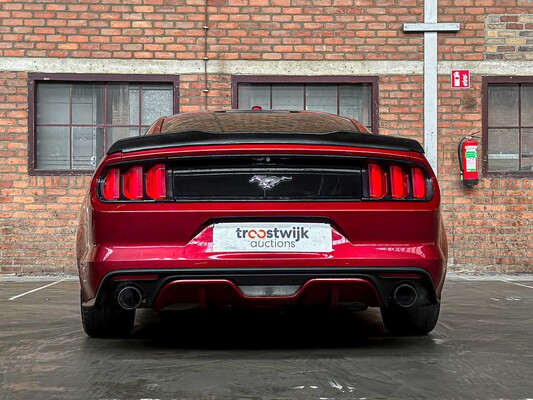 Ford Mustang Ecoboost Premium Coupe 310pk 2015