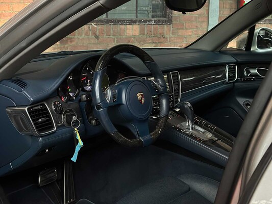 Porsche Panamera 3.6 V6 300pk 2011