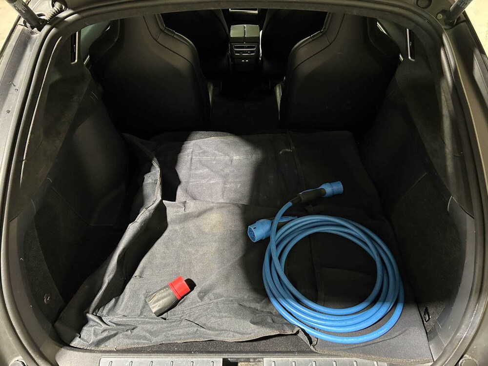Tesla Model X  90D Base 6p. 428pk 2017 (Origineel-NL+1e eigenaar), PG-264-L