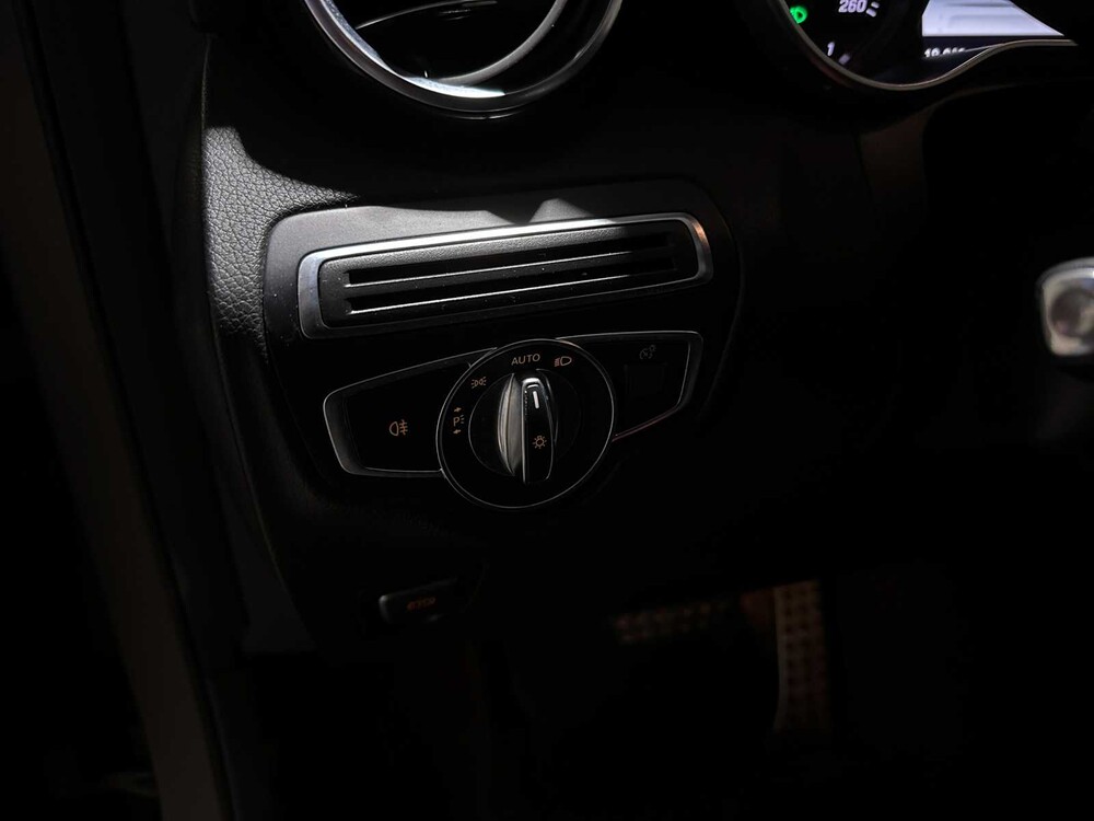 Mercedes-Benz GLC350e Coupé 4Matic Edition 1 320pk 2017 GLC-klasse, T-288-NF