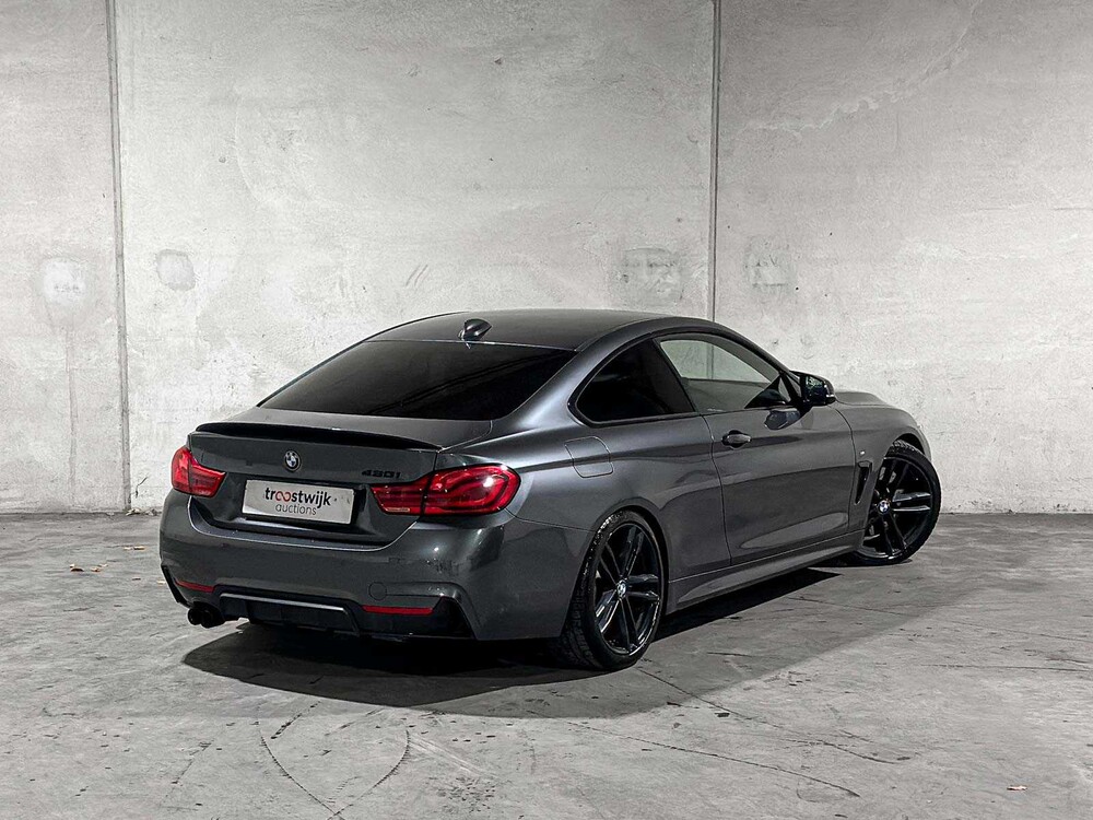 BMW 430i Coupé Executive M-Sport 252pk 2017 (Origineel-NL) 4-serie F32, NN-580-X