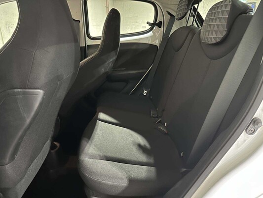 Peugeot 108 1.0 e-VTi Active 72pk 2021 (Origineel-NL), N-569-KN