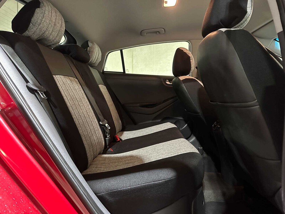 Hyundai IONIQ 1.6 GDi Comfort 141pk 2019 Plug-In Hyrbid (Origineel-NL), XS-254-P