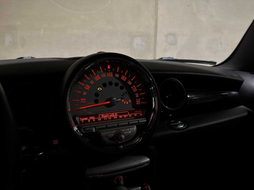 Mini Cooper S -AUTOMAAT- 1.6 174pk 2010, 29-LDD-3