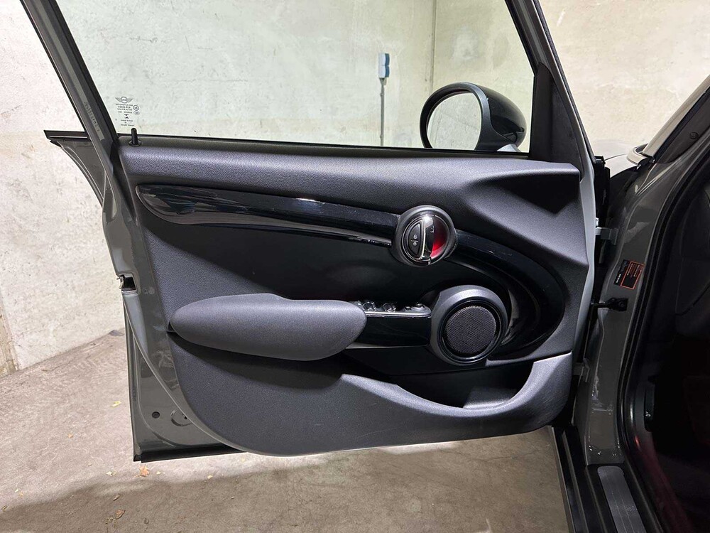  Mini Cooper 1.5 136pk 2014, J-119-RV