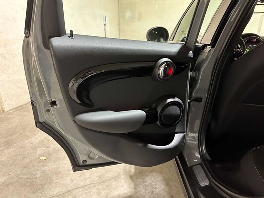 Mini Cooper 1.5 136pk 2014, J-119-RV