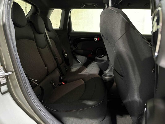 Mini Cooper 1.5 136pk 2014, J-119-RV