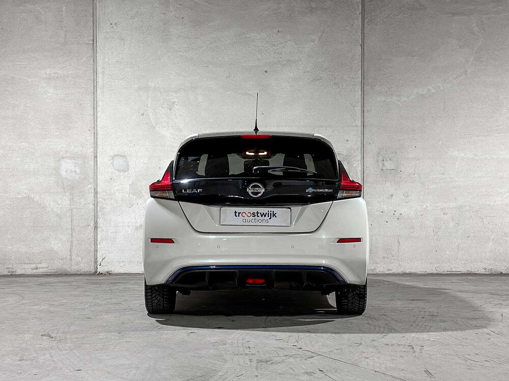 Nissan LEAF N-Connecta 40 kWh 150pk 2018 (Origineel-NL), TS-273-T