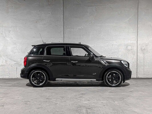 Mini Countryman Cooper S 1.6 ALL4 Chili 190pk 2015 (AUTOMAAT), XK-806-B