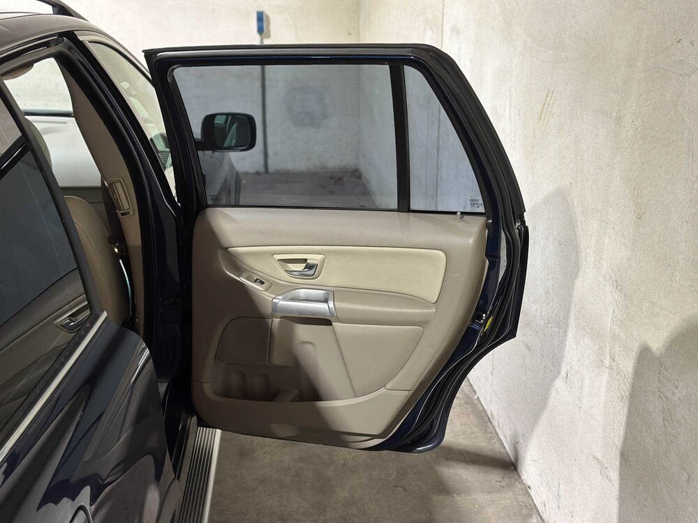 Volvo XC90 2.4 D5 Elite 163pk 2004, ZB-112-R