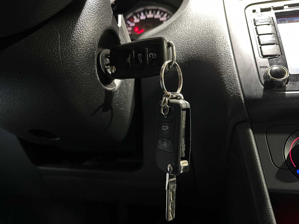 Volkswagen Polo 1.2-12V BlueMotion Comfortline 68pk 2011, SN-396-H