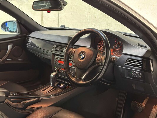 BMW 320i Cabriolet 170pk 2009 3-Serie E93, XK-462-D
