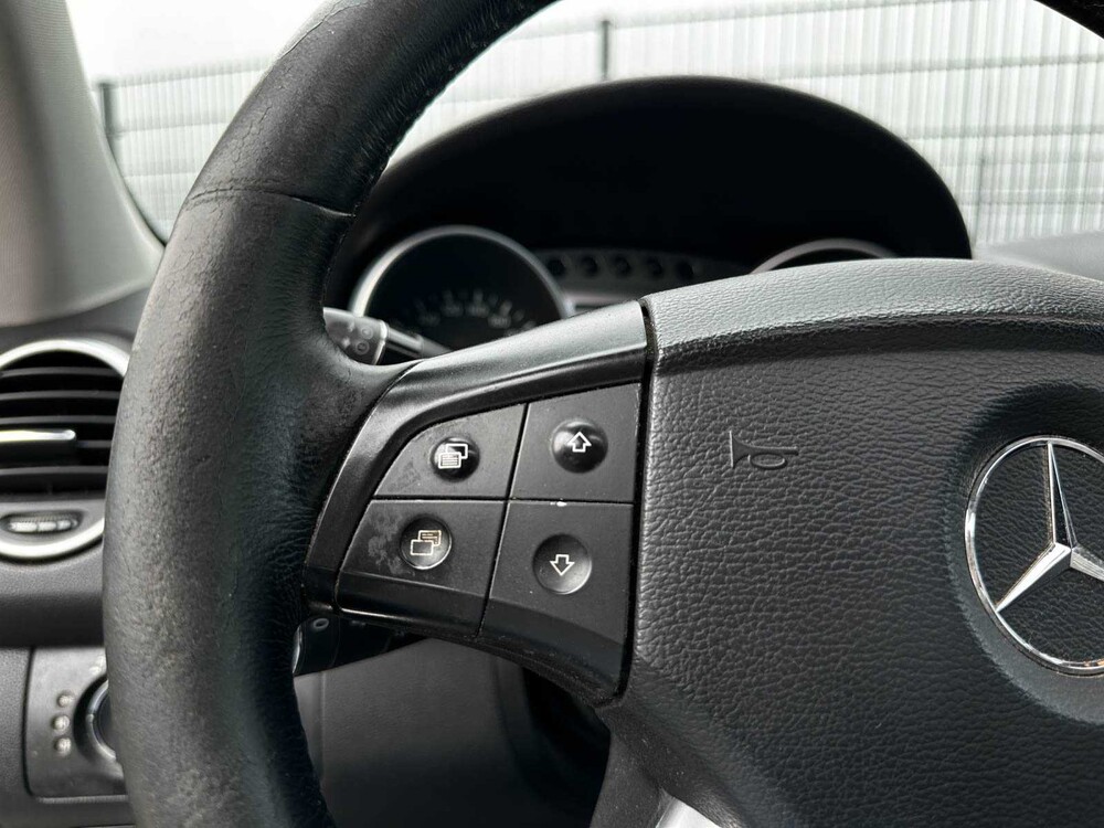 Mercedes-Benz M320 CDI M-class 221hp 2006, V-450-HD