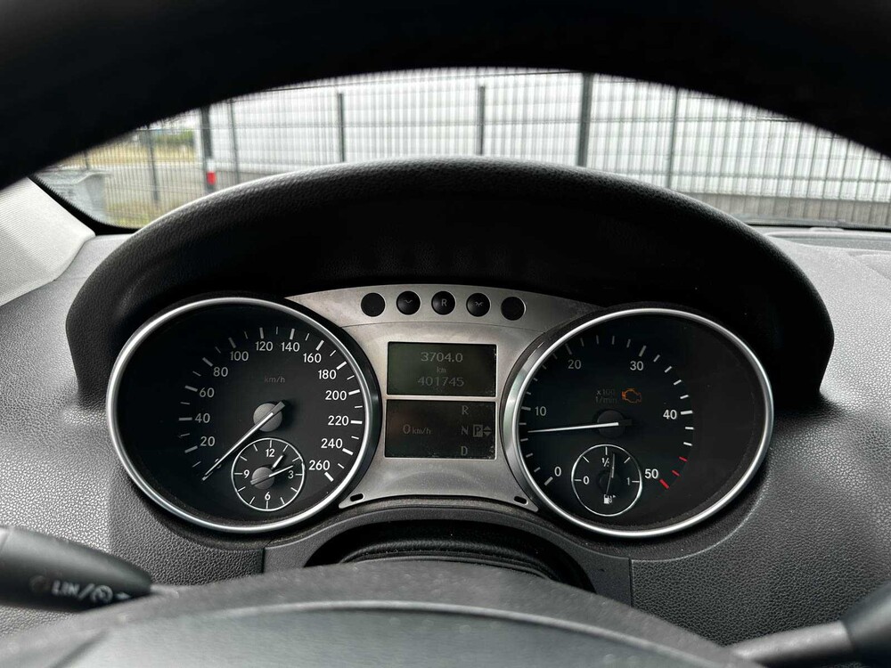 Mercedes-Benz M320 CDI M-class 221hp 2006, V-450-HD