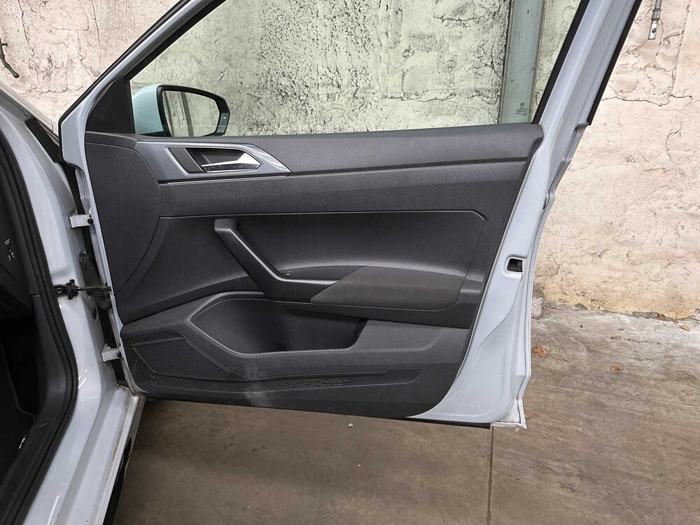 Volkswagen Polo 1.0 TSI Highline 95HP 2018, RZ-845-R