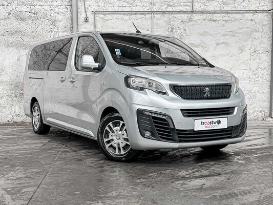Peugeot Expert Traveller 1.5 9-seater 120hp 2019