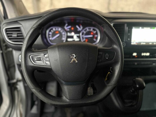 Peugeot Expert Traveller 1.5 9-seater 120hp 2019