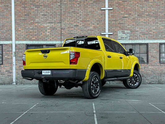 Nissan Titan PRO-4X 5.6 V8 396pk 2018