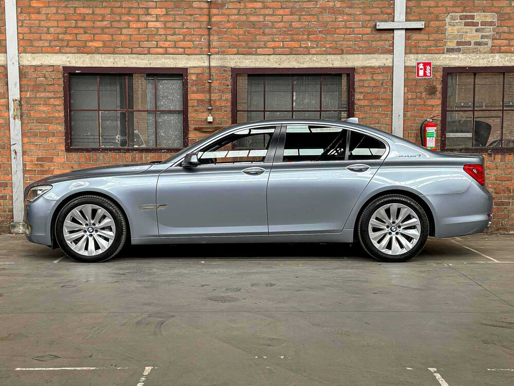 BMW ActiveHybrid7 F04 4.4 V8 465pk 2010 Youngtimer (70.000 km)