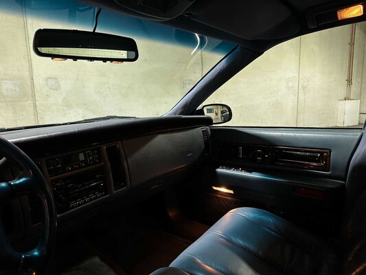 Cadillac Fleetwood Brougham 256pk 1995, G-578-KG