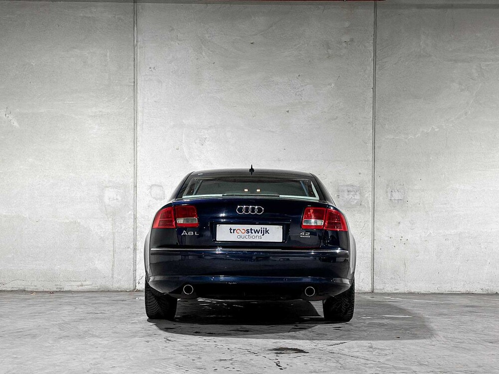 Audi A8 4.2 V8 Quattro Lang Pro Line 335pk 2005, 43-RX-HJ Youngtimer