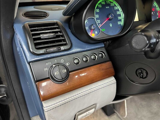 Maserati Quattroporte 4.2 V8 401pk 2005 (40.000 KM) Youngtimer