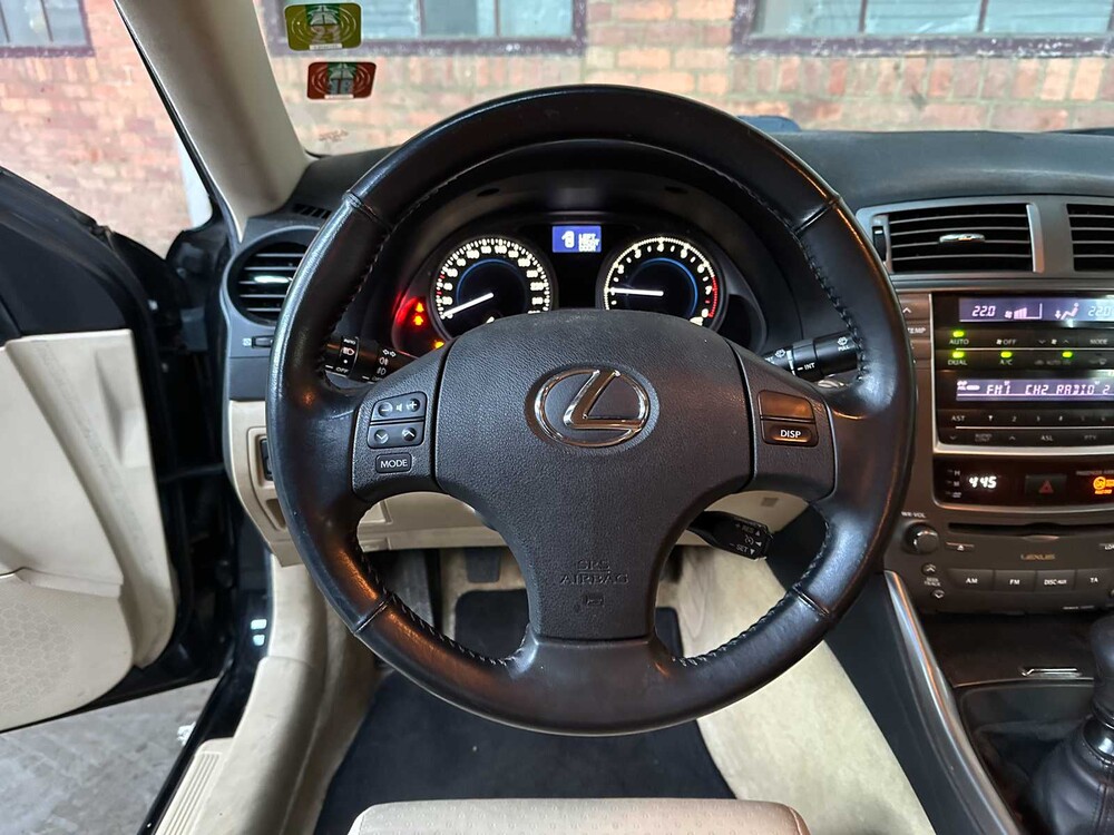 Lexus IS 250 Business 205pk 2006, 61-SP-LK