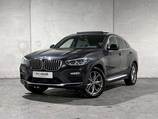 Luxury, sports and classic cars te Tiel