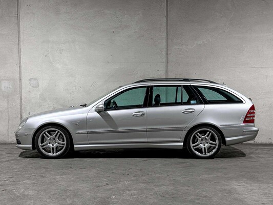 Mercedes-Benz C55 Combi AMG 5.4 V8 367pk 2005 C-klasse, JSZ-04-G Youngtimer