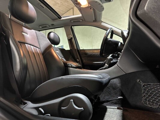 Mercedes-Benz C55 Combi AMG 5.4 V8 367pk 2005 C-klasse, JSZ-04-G Youngtimer