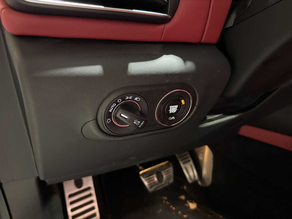 Maserati Levante 3.0 V6 D AWD 275pk 2017 (Origineel-NL), ND-376-K