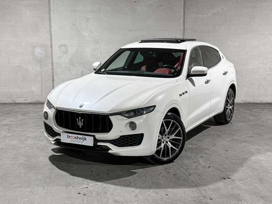 Maserati Levante 3.0 V6 D Allrad 275 PS 2017 (Original-NL), ND-376-K