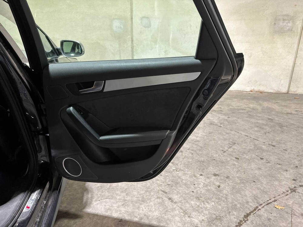 Audi S4 Avant 3.0 TFSI V6 Quattro Pro Line 329pk 2011 (Origineel-NL), 70-PZR-2